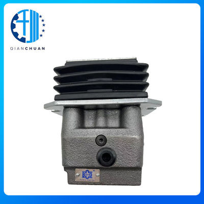 Foot Pedal Control Valve YN30V00105F2 For Kobelco SK200-8